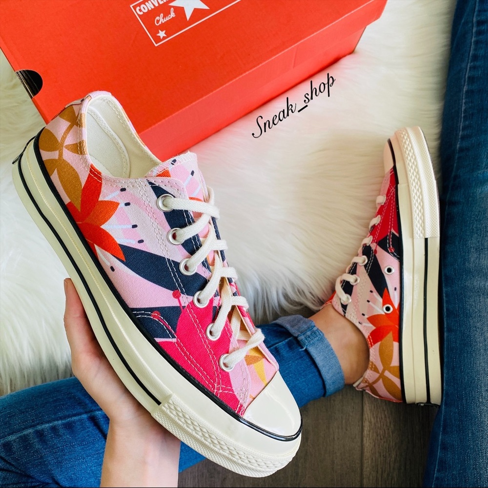 NWT Converse Orange Vintage Floral Chuck 70 - Picture 1 of 10